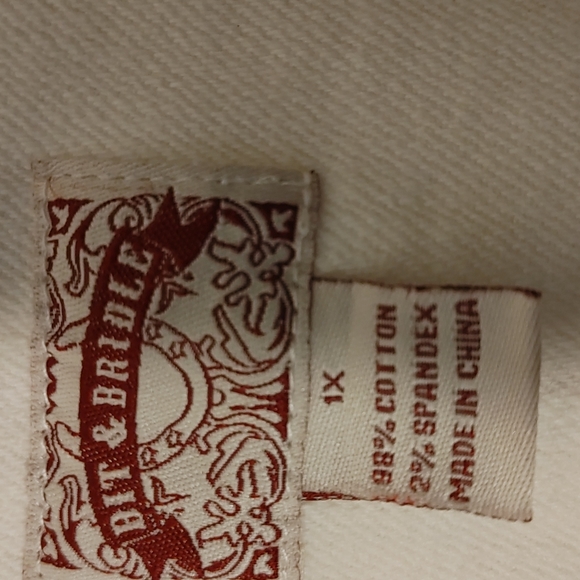 Bit & Bridle Vest - Picture 3 of 5